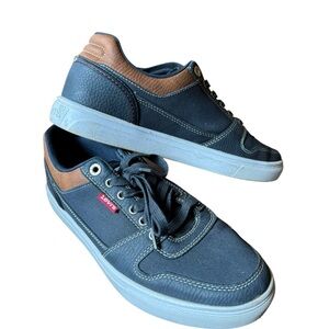 Levi's Classic Blue Tennis Shoes Sneakers Men’s 9